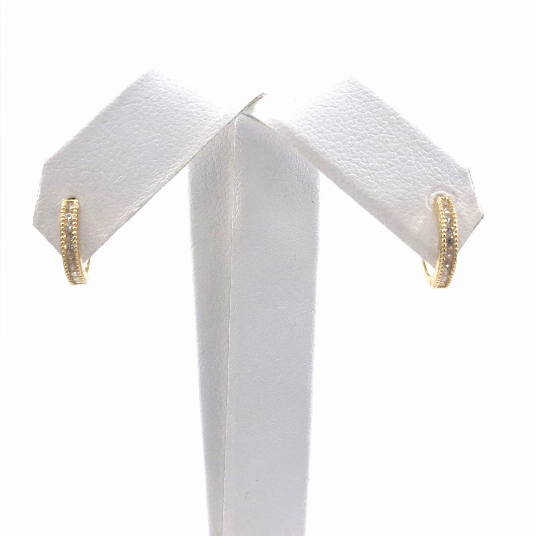 Creative Match Occasion Ready 14K Gold Hoop Earrings