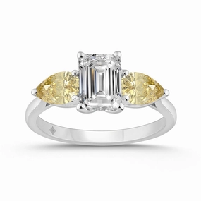 14K WHITE GOLD 2 1/2CT EMERALD/YELLOW PEAR DIAMOND LADIES RING (CENTER STONE EMERALD DIAMOND 1 1/2CT) Elegant Line Glam Appeal