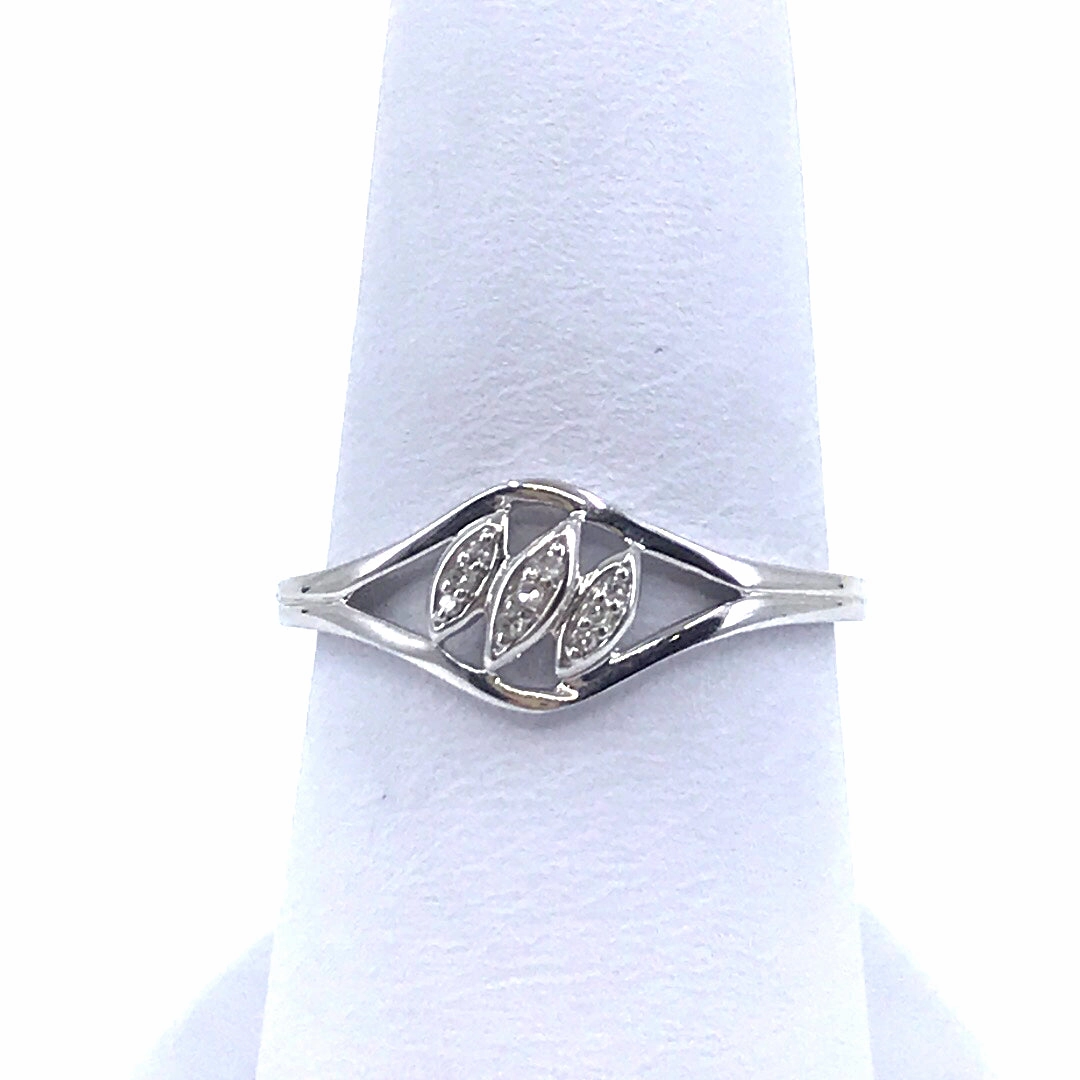 14K White Gold Ring Trend Focus Simple Layer
