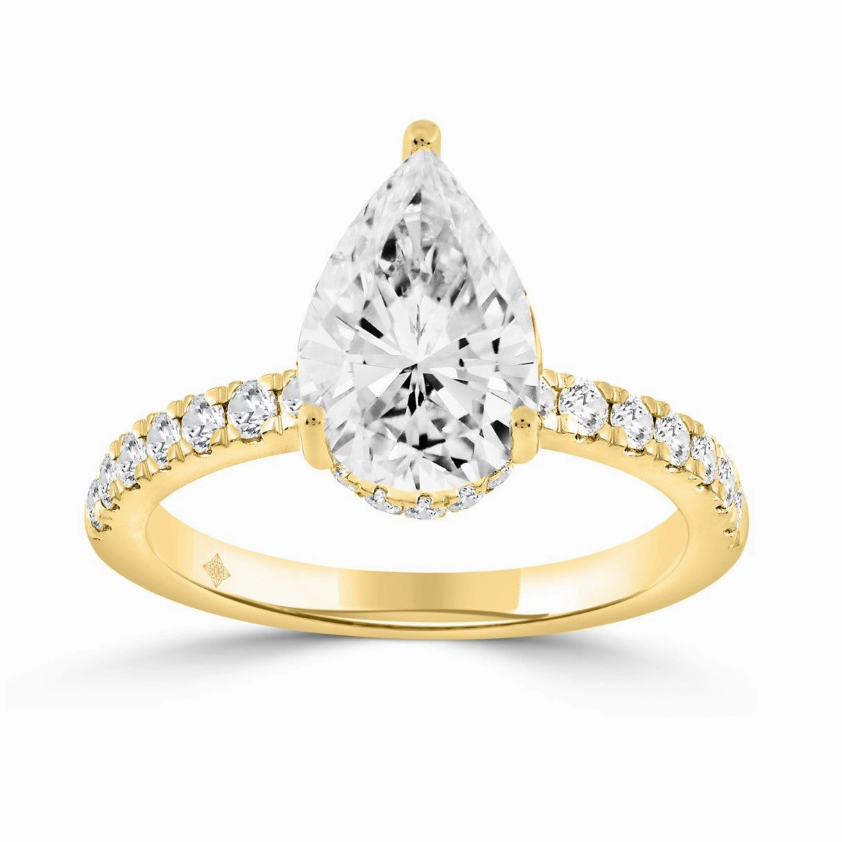 Close Up 14K YELLOW GOLD 1/2CT ROUND/PEAR DIAMOND LADIES RING (CENTER STONE PEAR DIAMOND 2CT)