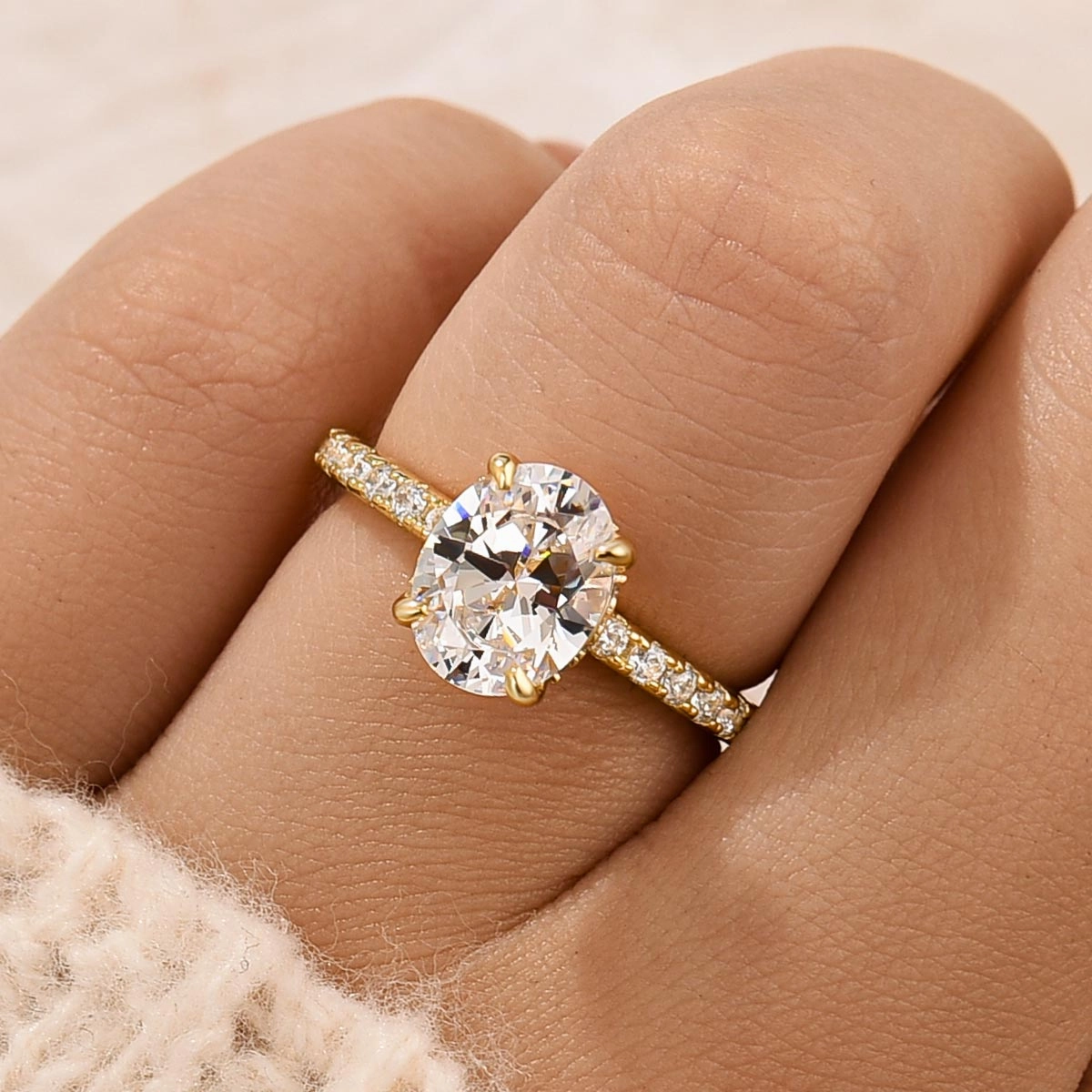 Premium Statement 2.0Ct Oval Cut Engagement Ring Travel Ring In Sterling Silver