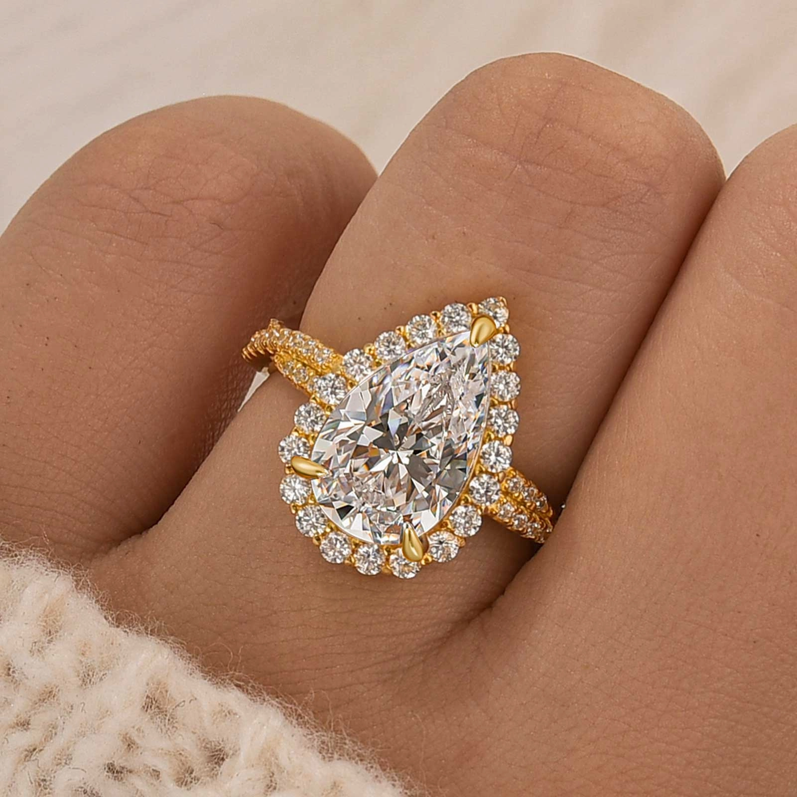 Strong Accessory 4.0Ct Pear Cut Twist Halo Engagement Ring In Sterling Silver