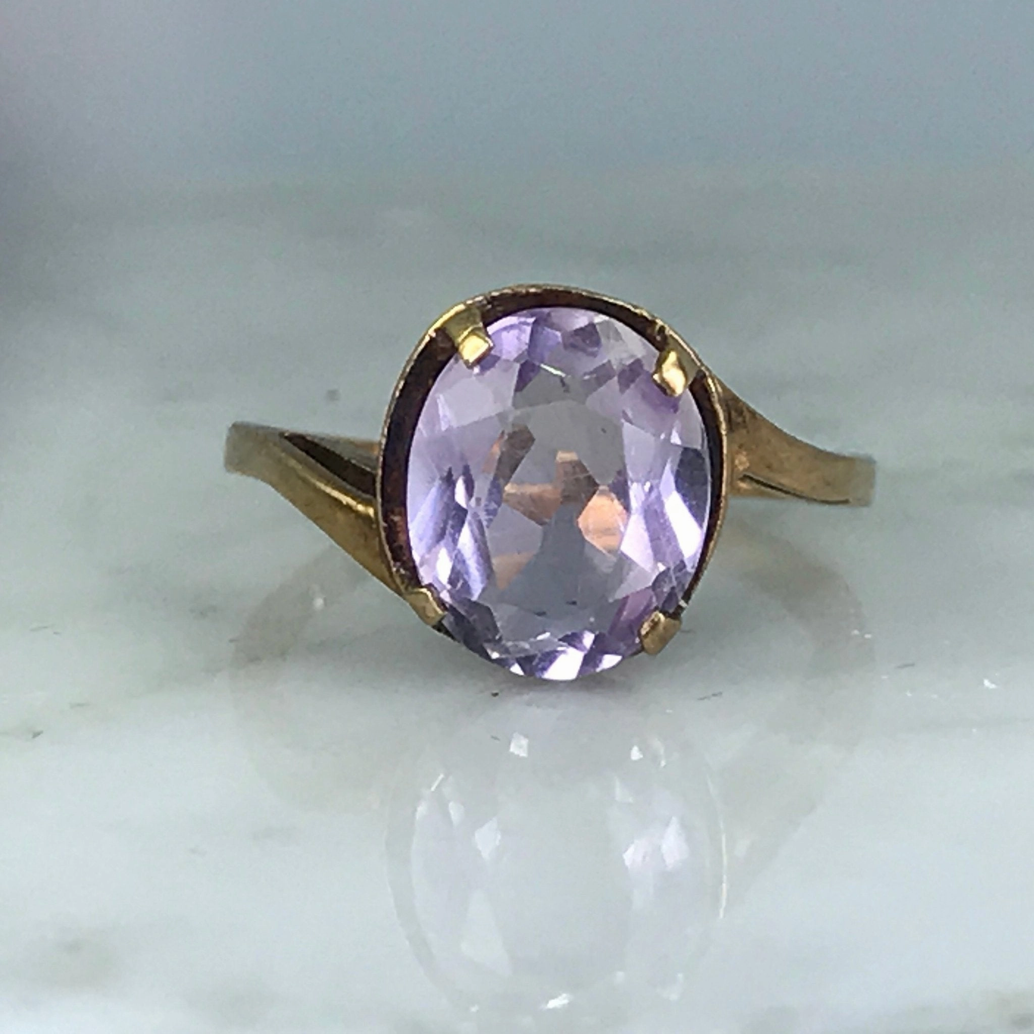 Amethyst Ring in Rose Gold. February Birthstone. 6th Anniversary. Vintage Estate Jewelry. Delicate Sparkle Pure Feature