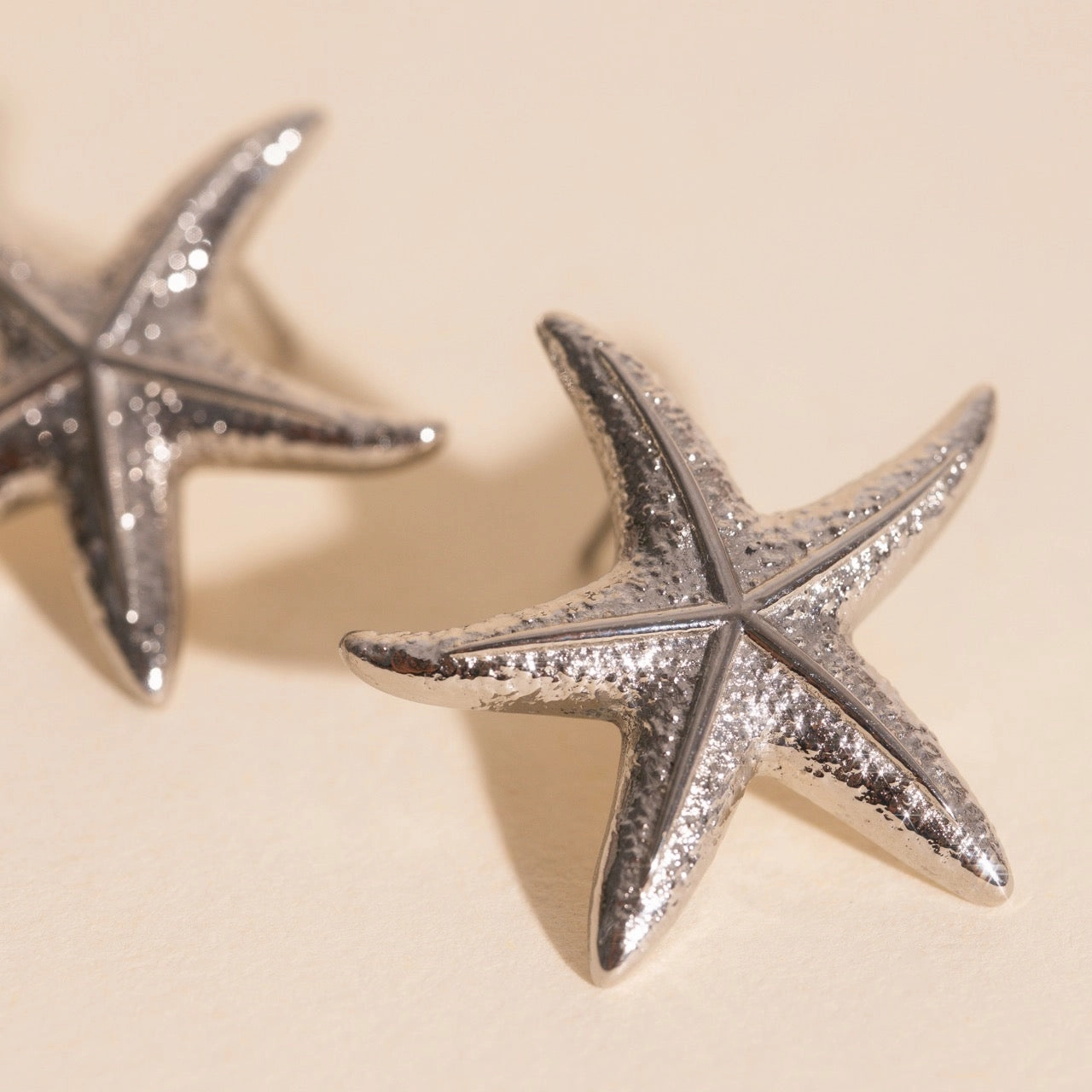 Jumbo Starfish Stud Earrings Graceful Vibe