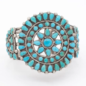 Beel Navajo Handmade Sterling Silver Turquoise Cuff Bracelet (Hallmark Unknown) Balanced Design Formal Gift