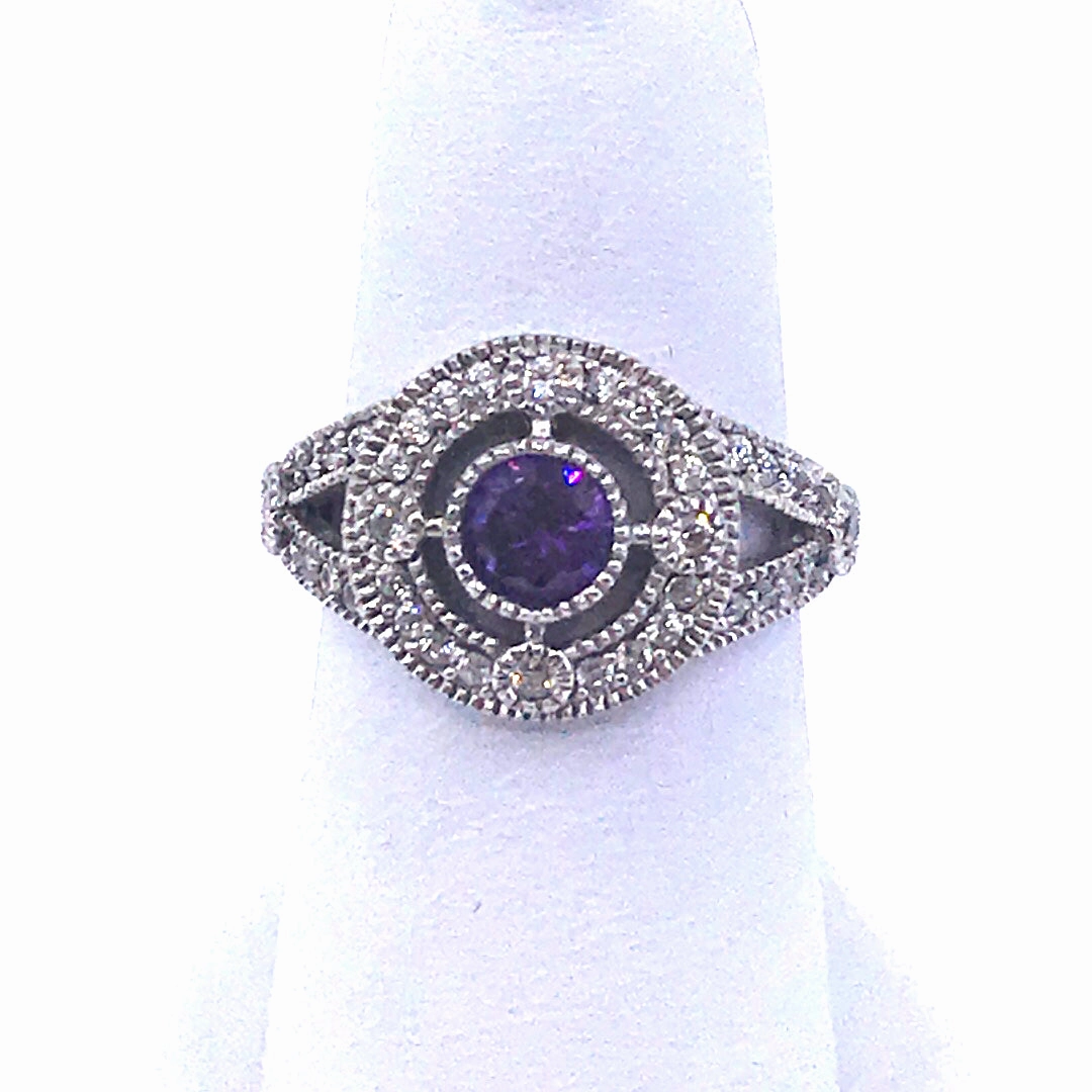 Rhodium Plated Sterling Silver Purple CZ Center Circle Ring Chic pieces