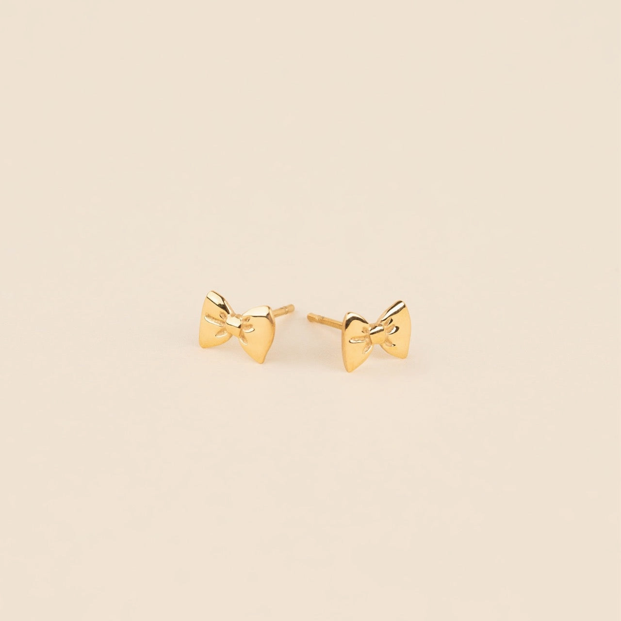 Clear Style Mini Bow Stud