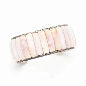 Carlos Aguilar Eagle (Ottawa) Handmade Sterling Silver Pink Mother of Pearl Cuff Bracelet Vivid Charm