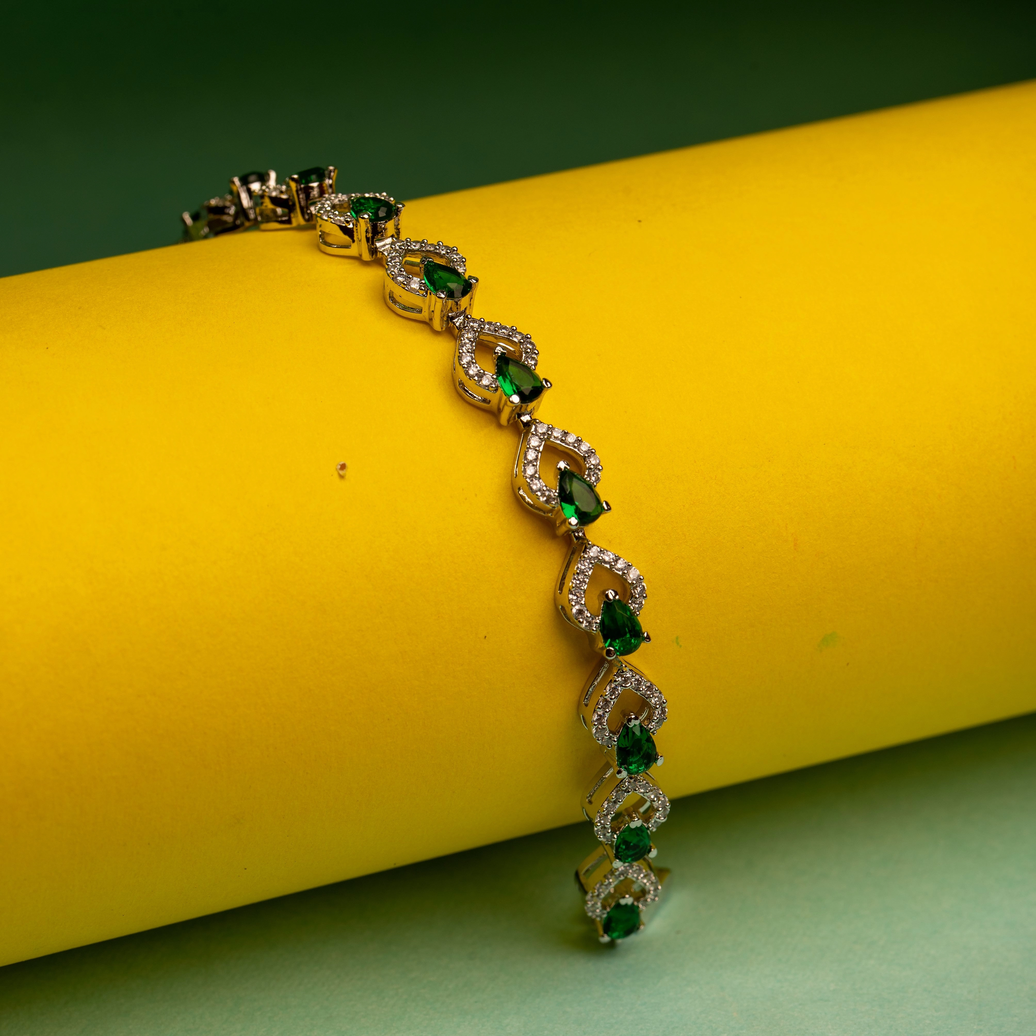 Chic pear wristlet Uplifting Experience Parent-Child