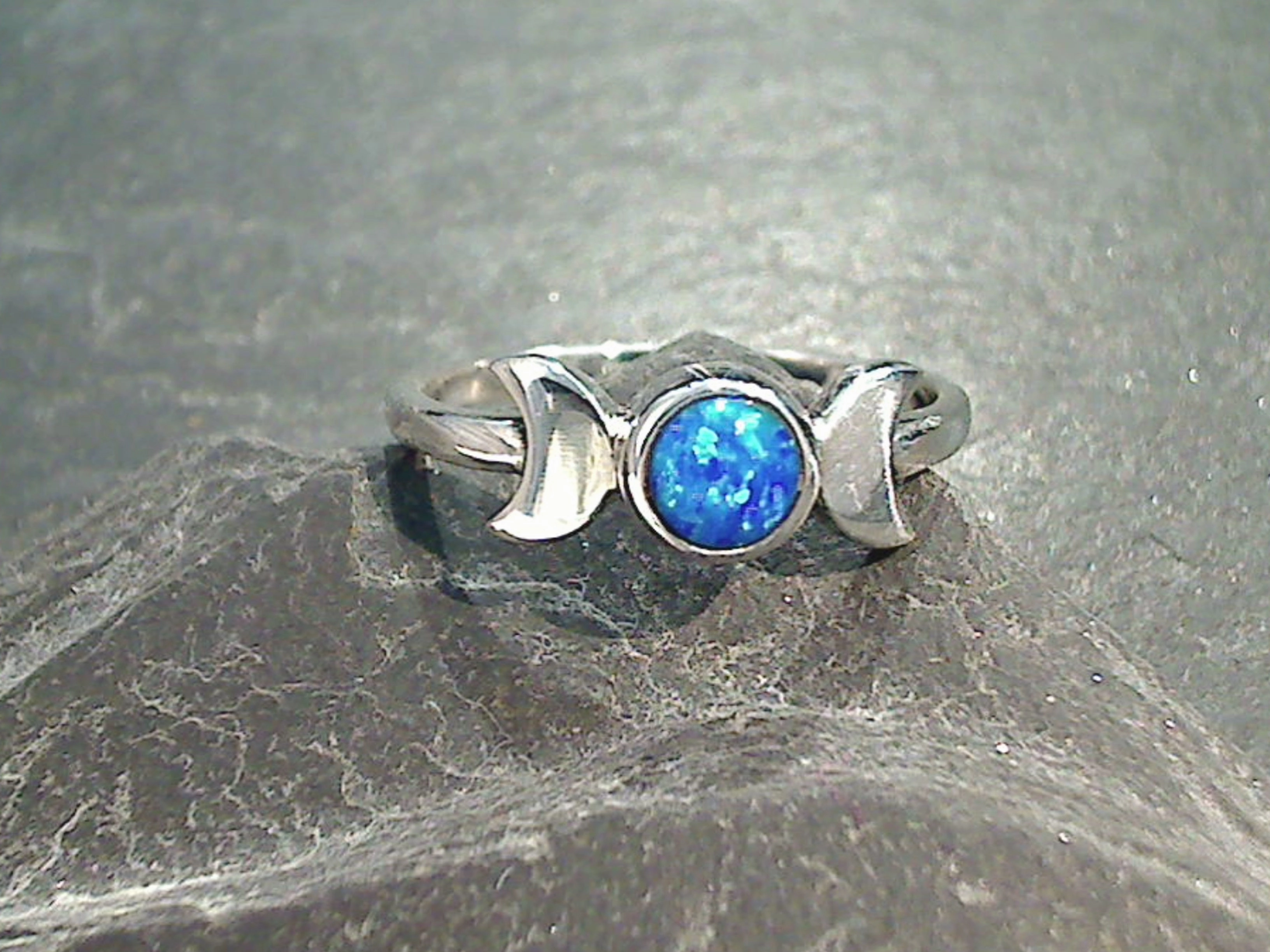 Trendy Edge Pure Detail Size 5.5 Lab Created Opal, Sterling Silver Moons Ring
