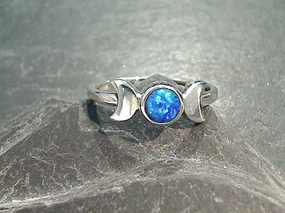 Trendy Edge Pure Detail Size 5.5 Lab Created Opal, Sterling Silver Moons Ring