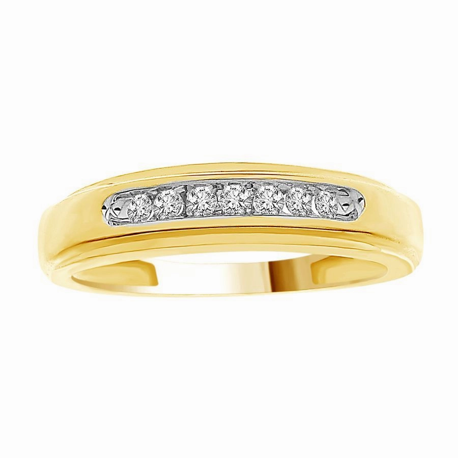 Bold Moment Expressive Feature MEN'S BAND 0.15CT ROUND DIAMOND 10K YELLOW GOLD
