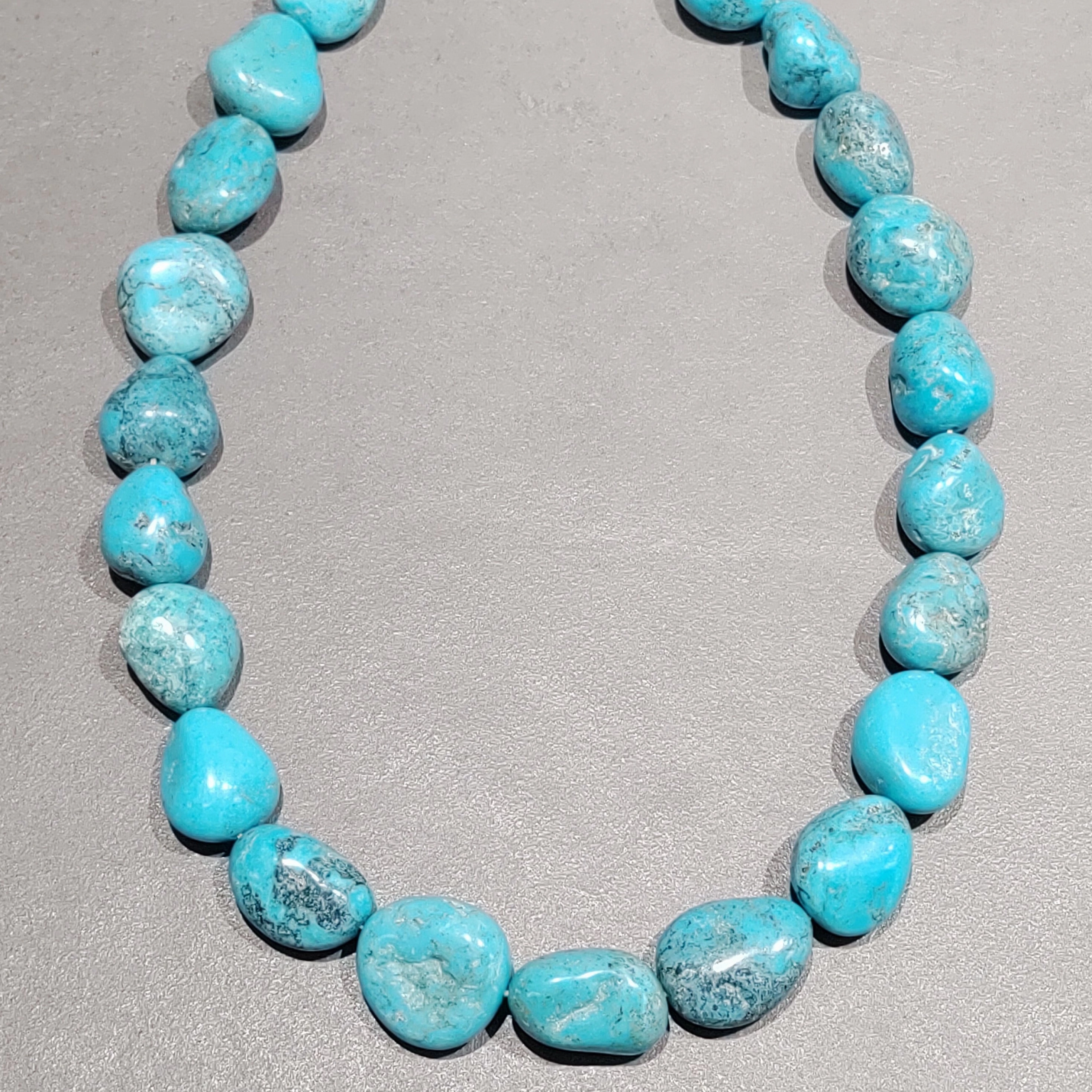 Breezy Look Delicate Form Turquoise Nugget  Sterling Silver Necklace - Handmade Native American