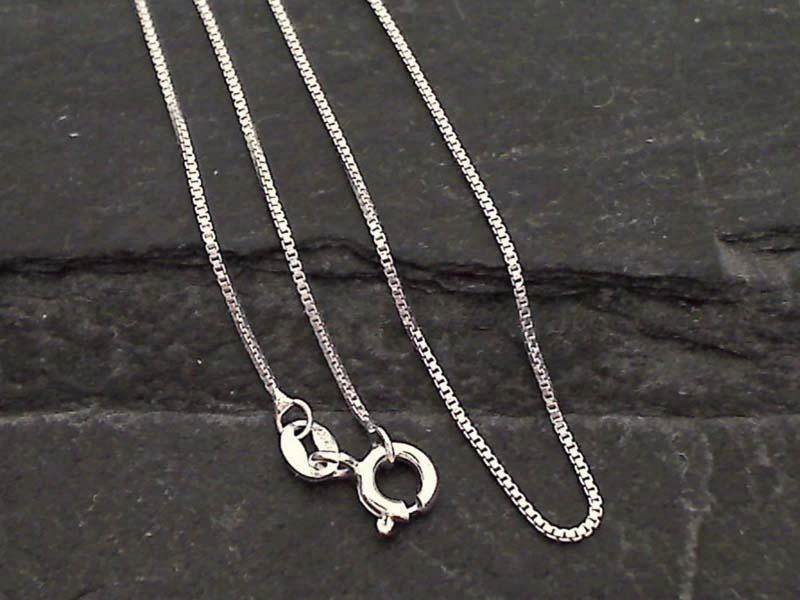 20" Thin Gauge .9mm Box Chain - Sterling Silver Polished Mood