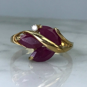 Iconic Appeal Ruby Diamond Cluster Ring in 10K Gold. July Birthstone. 15th Anniversary. 1970s. Size 7.