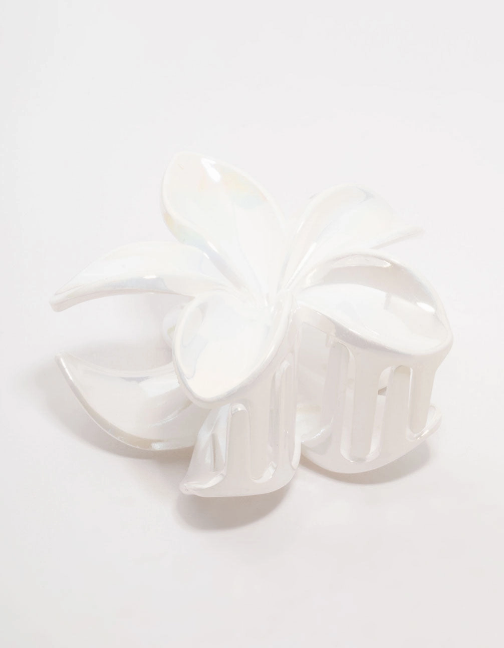 Modern Look White Frangipani Claw Clip