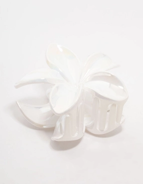 Modern Look White Frangipani Claw Clip