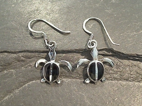 Luxury Contour Birthday gift Black Onyx, Sterling Silver Small Sea Turtle Earrings