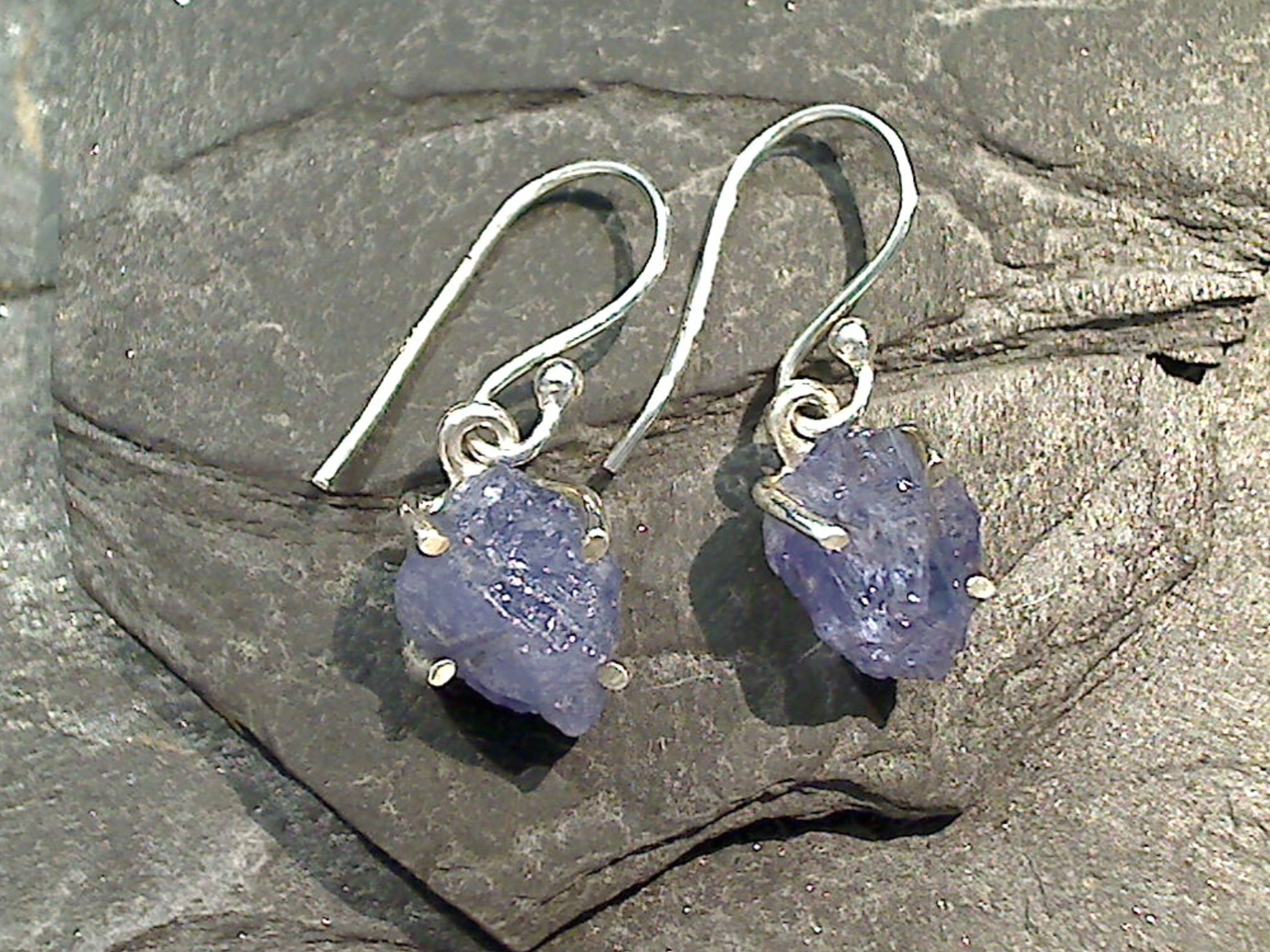 Radiant Gifts Rough Tanzanite, Sterling Silver Small Earrings
