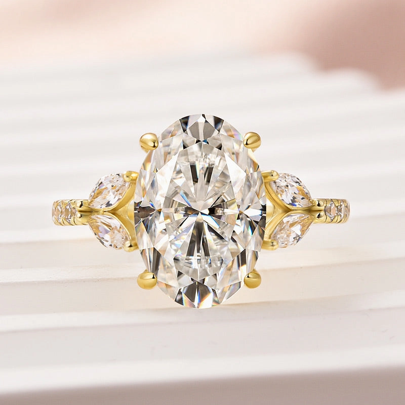 Lucky Charm Delicate Accessory Louily Moissanite 4.0 Ct Oval and Angled Marquise Five Stone Engagement Ring