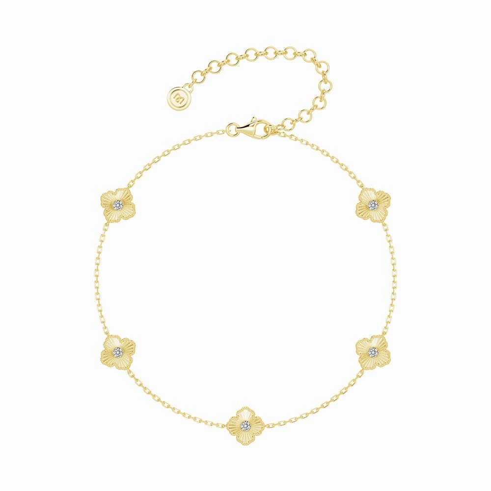 Complete Outfit Forever Together Clover Bracelet