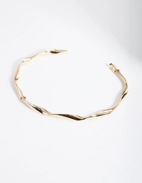Unwavering Fusions Gold Plated Twist Bangle