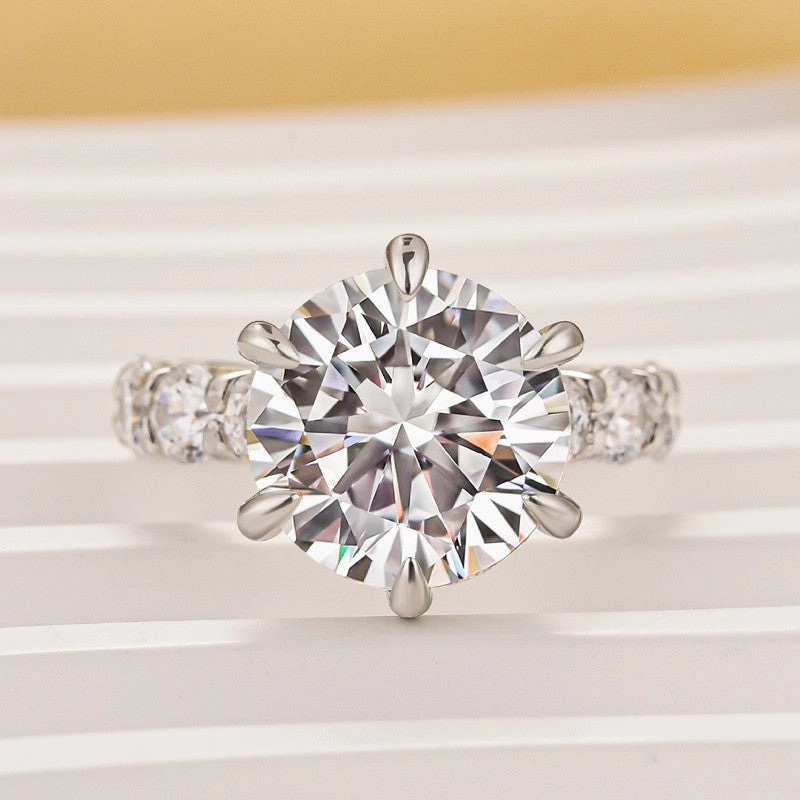 Exclusive Product Moissanite 6.0Ct Round Cut Luxe Engagement Ring Travel Rings In Sterling Silver