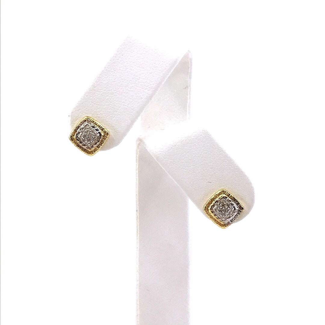 14K Gold and Diamond Stud Earring Timeless Accessories Artistic Detail