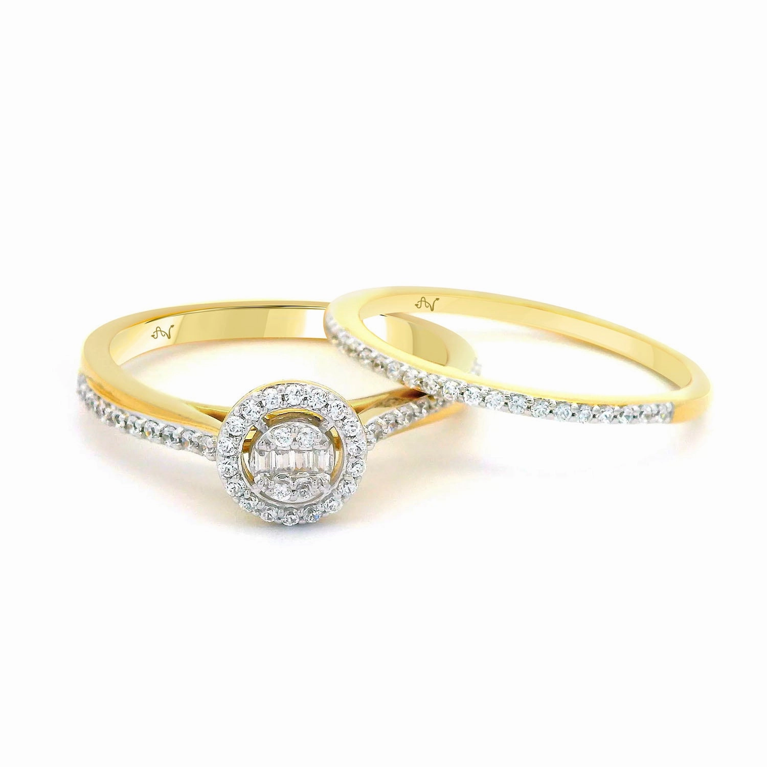 date night look Flawless Radiance LADIES BRIDAL SET 0.32CT ROUND/BAGUETTE DIAMOND 14K YELLOW GOLD