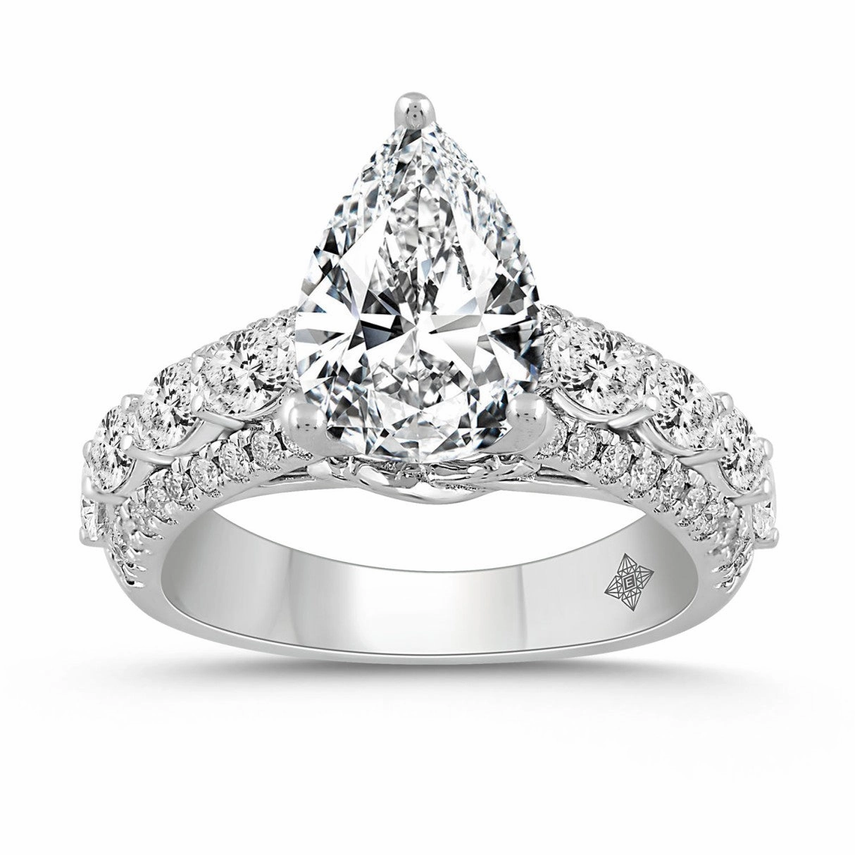 LADIES RING 4 1/4CT ROUND/PEAR/OVAL DIAMOND 14K WHITE GOLD (CENTER STONE PEAR DIAMOND 3CT ) everyday elegance