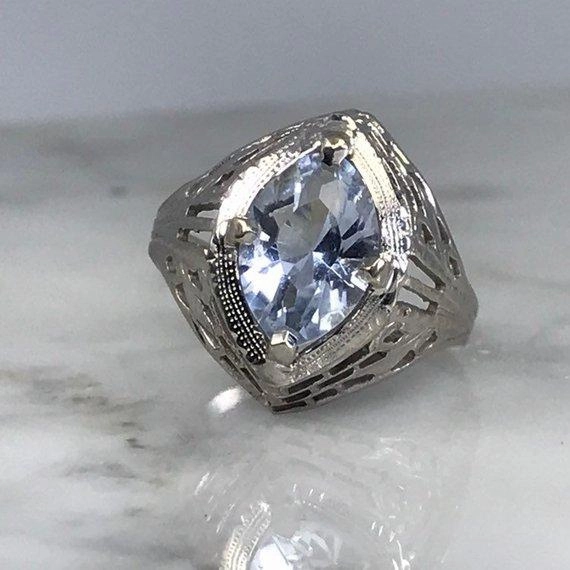 Vintage Aquamarine Ring in 10k White Gold Filigree Setting. March Birthstone. 19th Anniversary. Handcrafted Touch Winter Accent