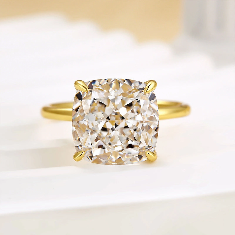 Louily Classic 5.5 Carat Cushion Cut Yellow Gold Travel Engagement Ring In Sterling Silver Glamorous Style
