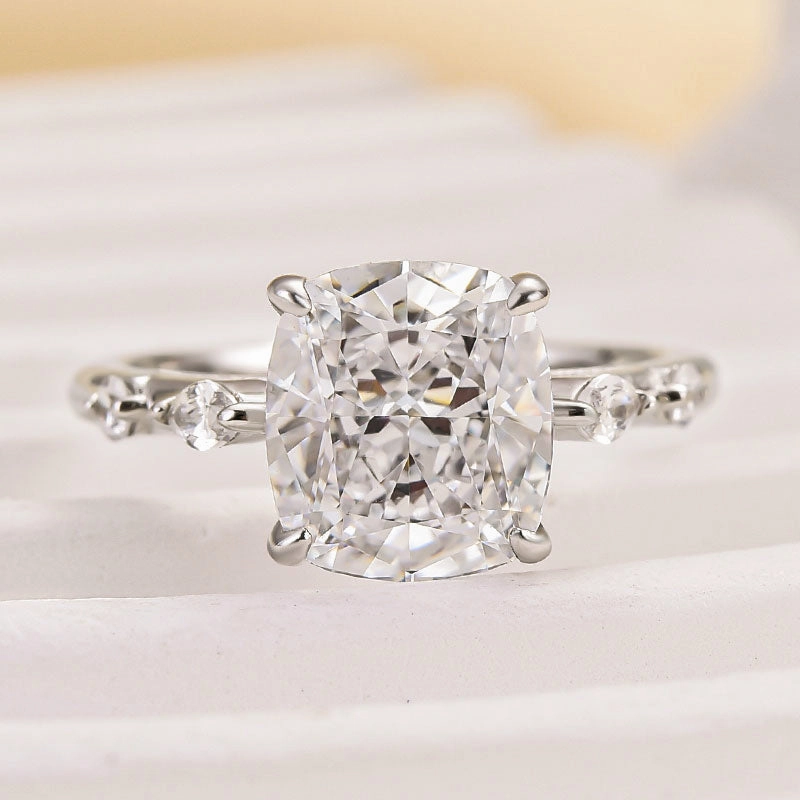 Louily Exquisite Crushed Ice Cushion Cut Engagement Ring Handcrafted Work