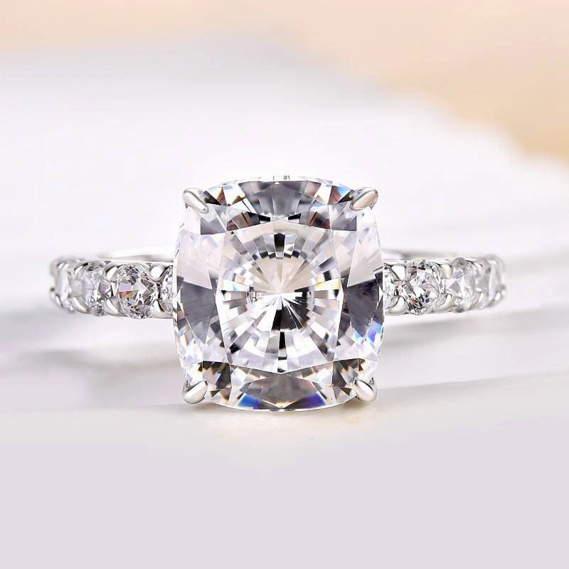 Louily Honorable Cushion Cut Engagement Ring Contemporary Jewelry Sentimental Design
