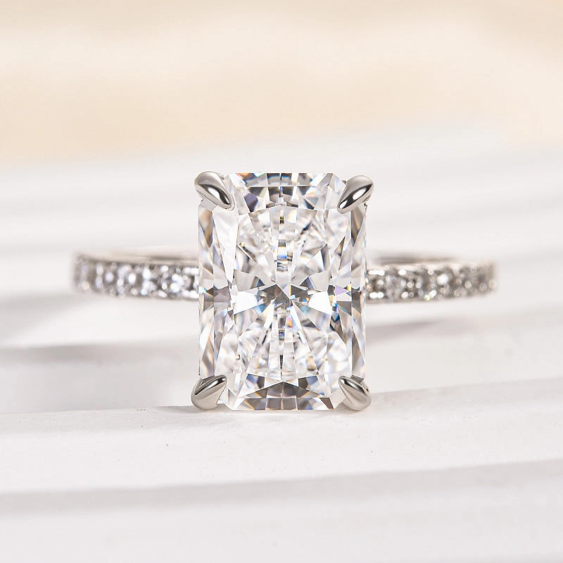 Louily Moissanite 3.5 Carat Radiant Cut Engagement Ring Chemical free Resilient Design