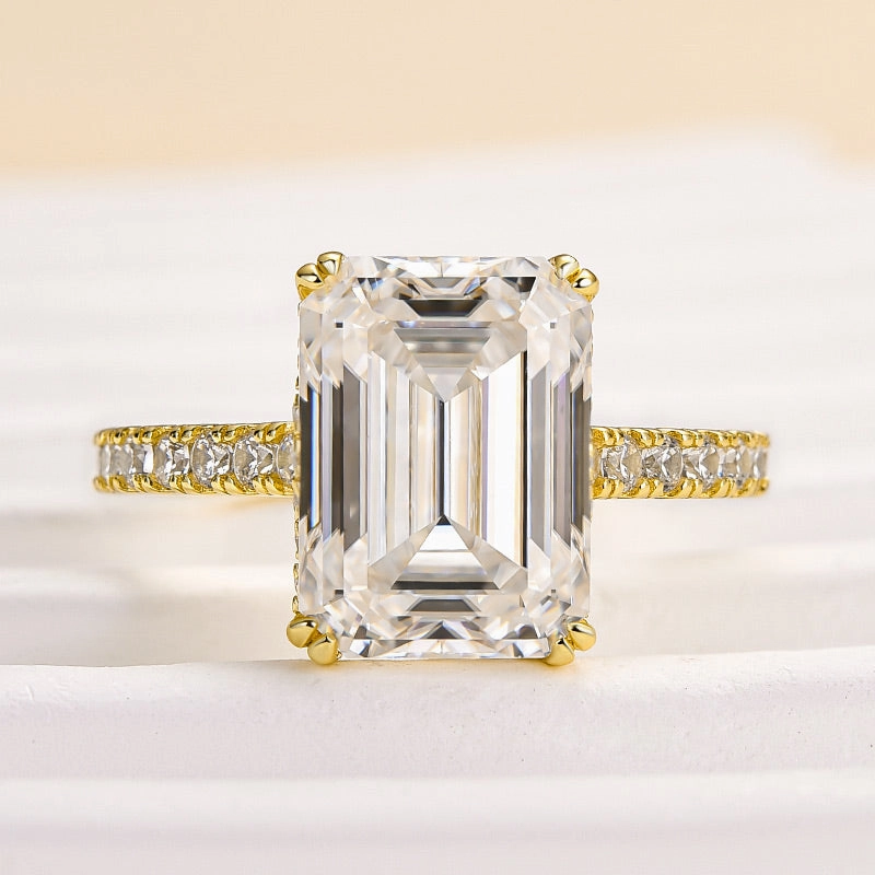 Louily Moissanite 4.5 Carat Emerald Cut Engagement Ring For Women Seasonal accessory
