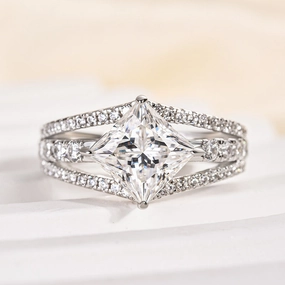 Louily Moissanite Special 2.0 Carat Square Princess Cut Engagement Ring Spring Trend