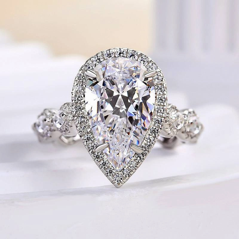 Polished Form Stylish Look Louily Noble Halo Pear Cut Engagement Ring