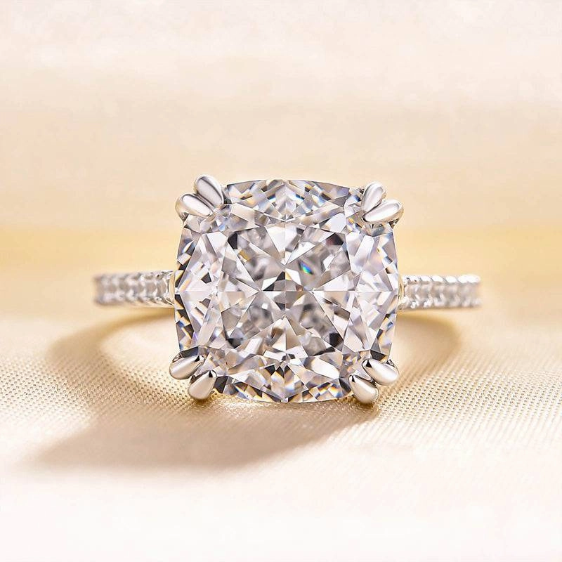 Creative Edge Custom Jewelry Louily Stunning Cushion Cut Women's Engagement Ring In Sterling Silver
