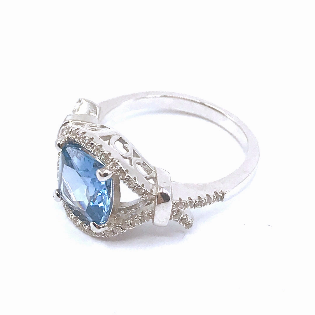 Rhodium Plated Sterling Silver Marquis-Shape Blue Stone Ring Weekend Chic Signature Form