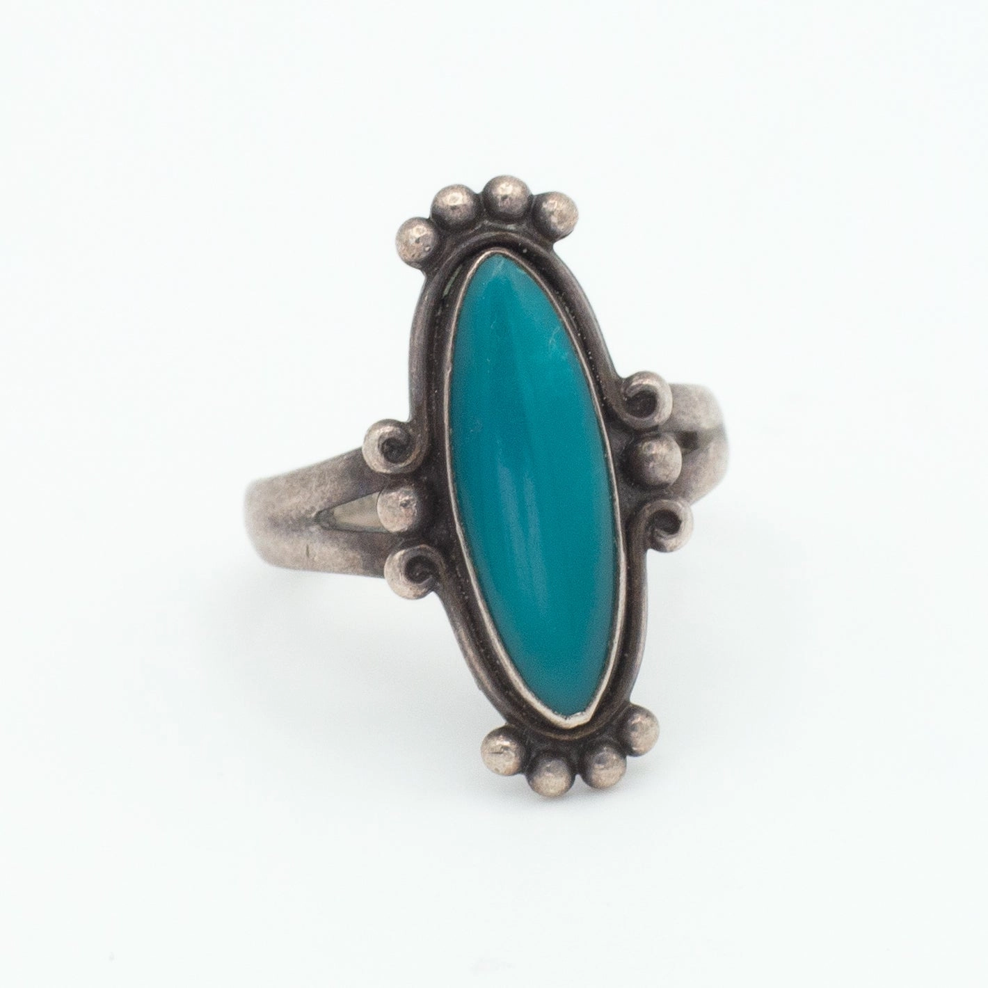 Navajo Handmade Sterling Silver Turquoise Ring (Hallmark Unknown) (Size 6) Cool Form