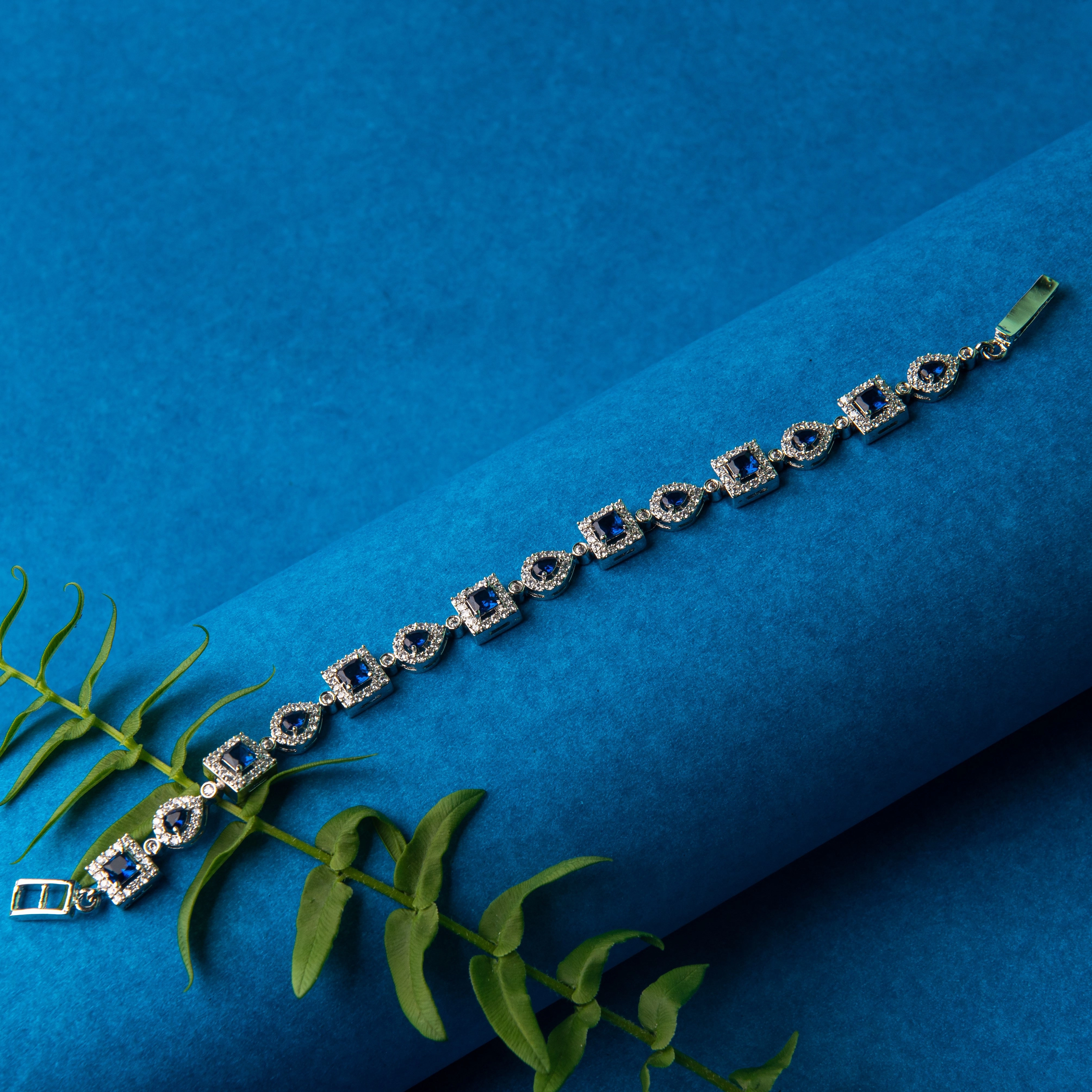 Mezzanine luxe wristlet Gentle Evolution Best Mixes