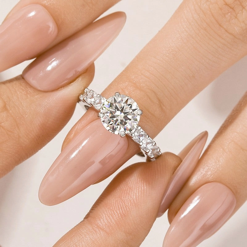 Moissanite 2.0Ct Round Cut Engagement Ring In Sterling Silver Refined Edge Perfect Gift