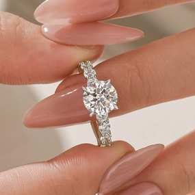 Luxury Keepsake Beautiful Craft Moissanite 2.0Ct Round White Gold Engagement Ring