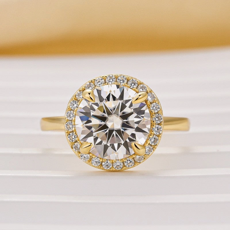 Beautiful Object Fantastic Symbol Moissanite Classic 3.0Ct Round Cut Halo Engagement Ring In Sterling Silver