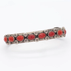 Edgy Mood Navajo Handmade Sterling Silver Coral Cuff Bracelet (Hallmark: J.D.)