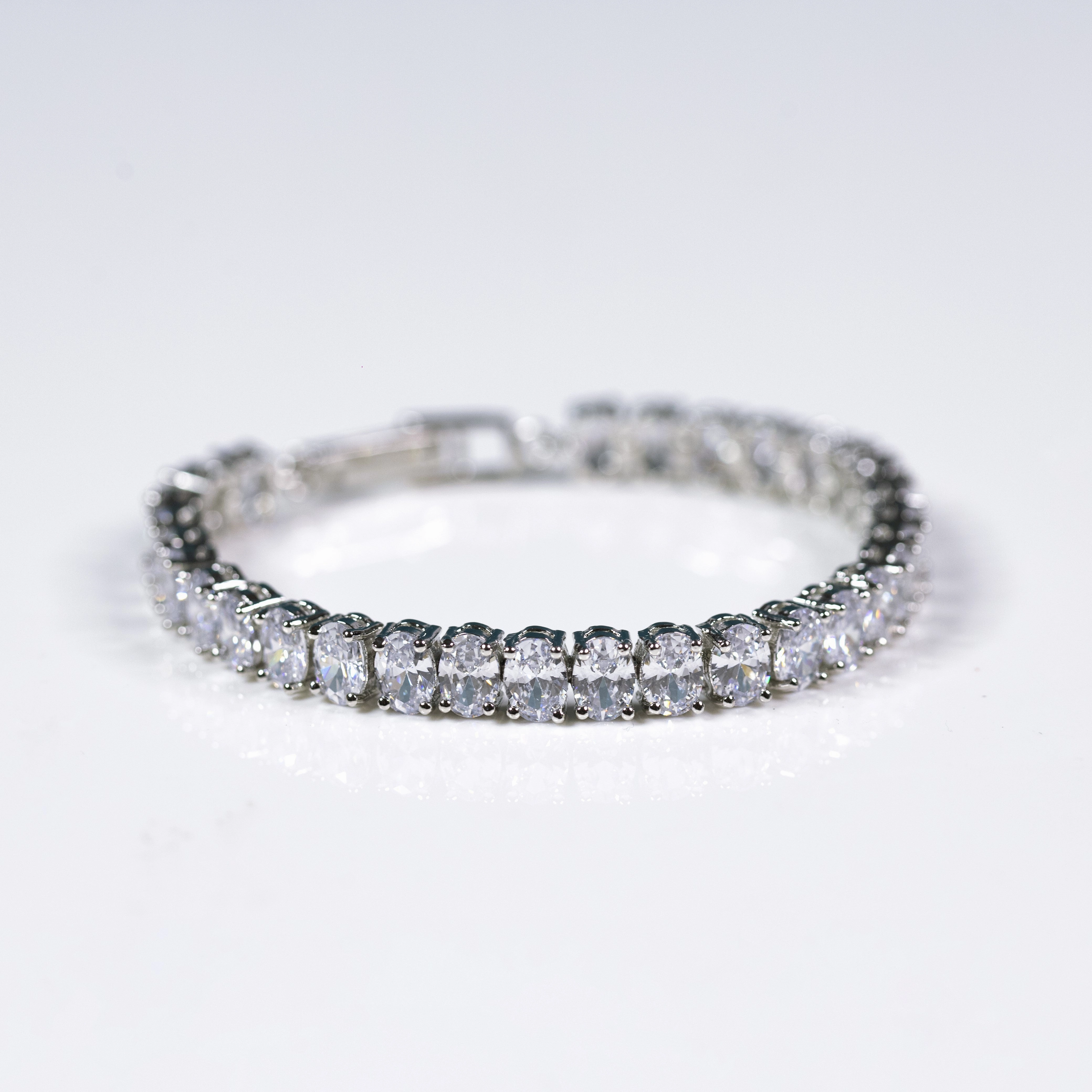 Whole Mixes Ovo charm tennis bracelet