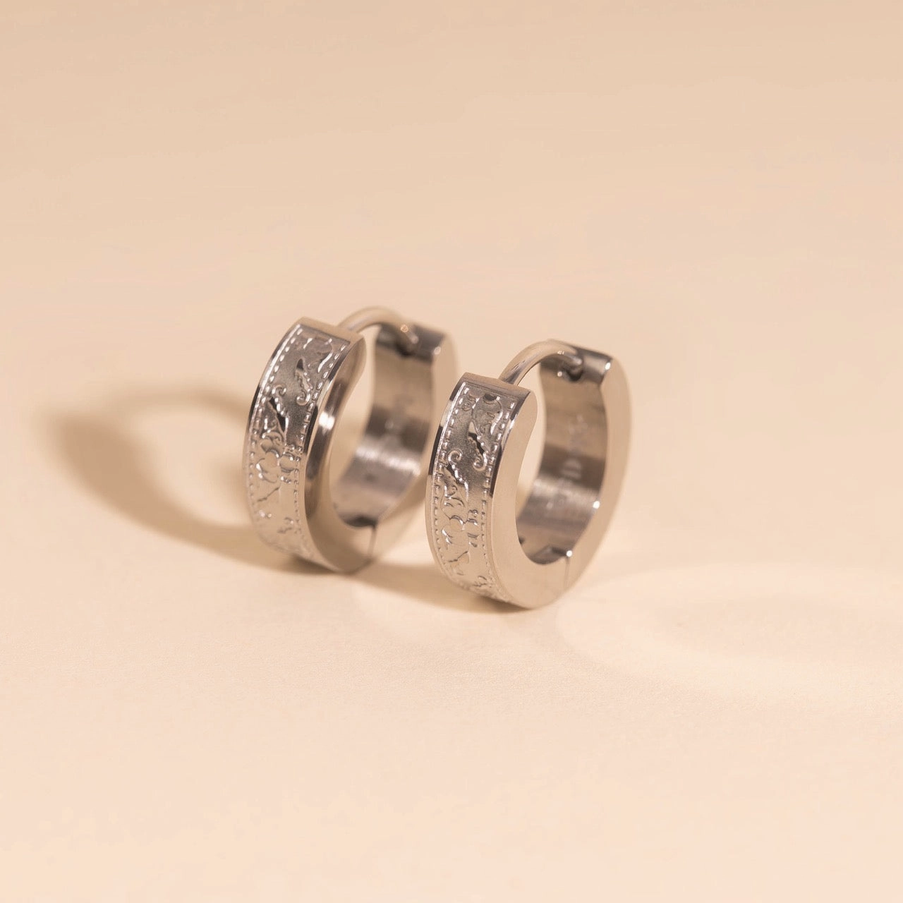 Paisley Chunky Huggie Hoop Earrings Formal Night Glam Focus