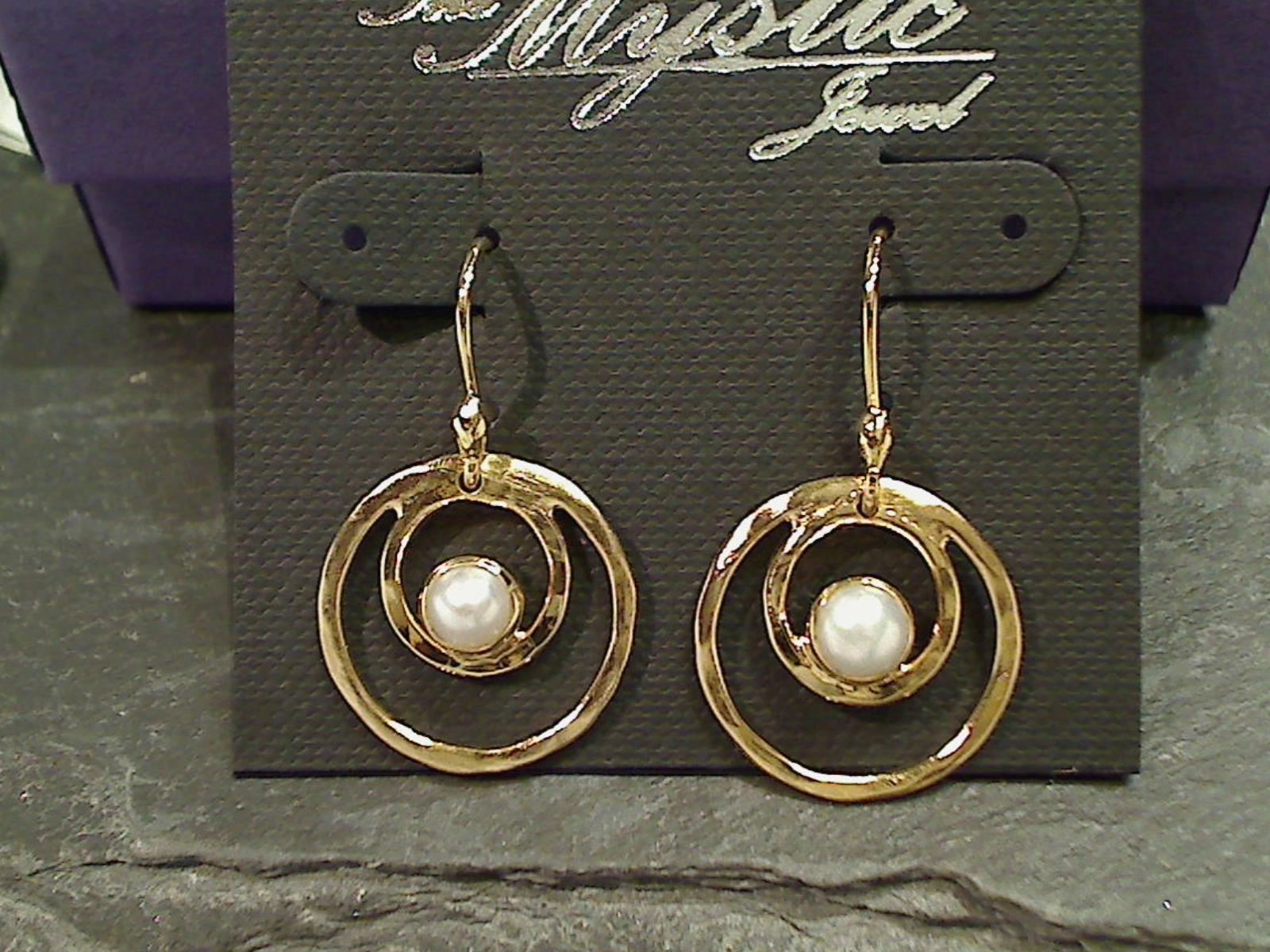 Sleek Shape Pearl, Gold Plated Earrings