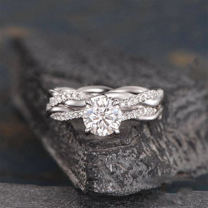 Style Staple Modern Statement Louily Twist 1.25 Carat Round Cut Wedding Set For Her In Sterling Silver